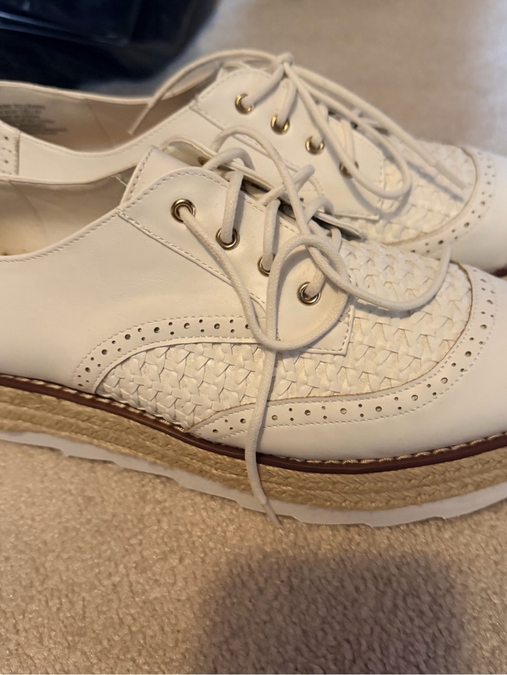 Just FabWhite Woven Lace-Up Platform Oxfords Brand New